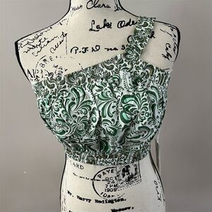 Tuckernuck Hyacinth House ladies size medium Green print One Shoulder Crop Top
